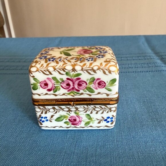 Antique Limoges Eximious Floral Trinket Box. Very Rare. - Picture 2 of 7